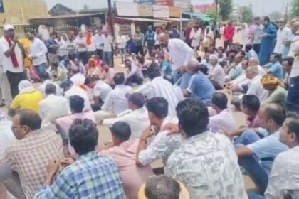 Balod: Big agitation of traders in Doundi block, market closed and sit-in