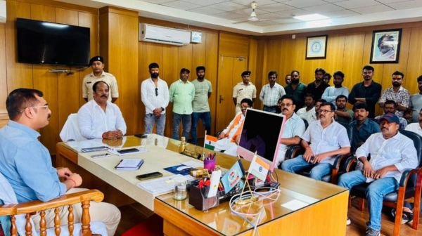 Action against drug addiction: Sadar MLA Pradeep Prasad met SP