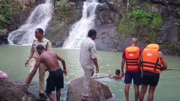 Gariaband: A girl drowned in Gajapalla waterfall