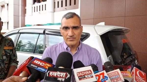 Bemetara: ABVP gave memorandum to the collector on anti-student order