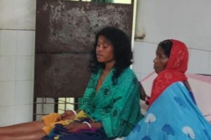 Giridih District: A sleeping woman was bitten by a snake in Karmatand