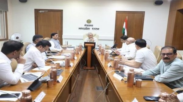 Work in mission mode to save people from road accident deaths