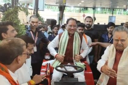 Hareli Tihar: CM participated in the event organized at CM residence