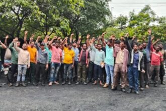 Korba: Workers of Hems Company go on strike