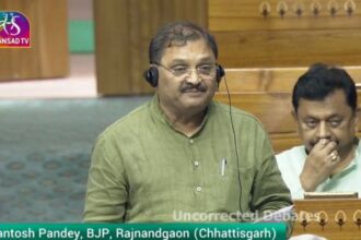Kawardha: MP Santosh Pandey raised the demand for a multi-purpose sports building in the Lok Sabha