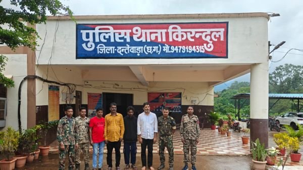 Dantewada: Theft of Rs 6.35 lakh from L&T company revealed