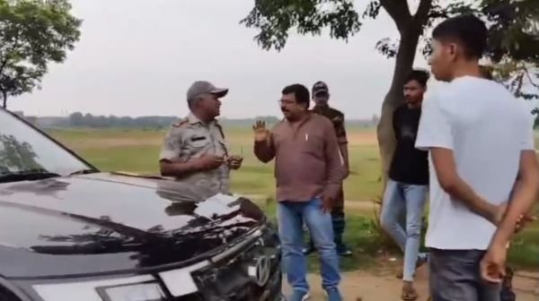 Madhupur: Rs 12,000 looted from a passerby in Pathrol