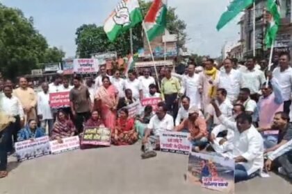 Congress roared over Chaitanya Baghel's arrest and power crisis