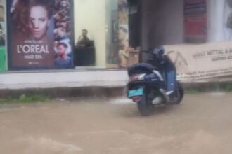 Heavy rains in Ambikapur worsened the situation, people got troubled by waterlogging