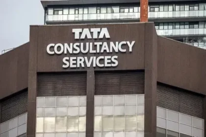 TCS में बड़ी छंटनी: 12,000 से ज्यादा कर्मचारियों की नौकरी पर संकट, जानें पूरी रिपोर्ट
