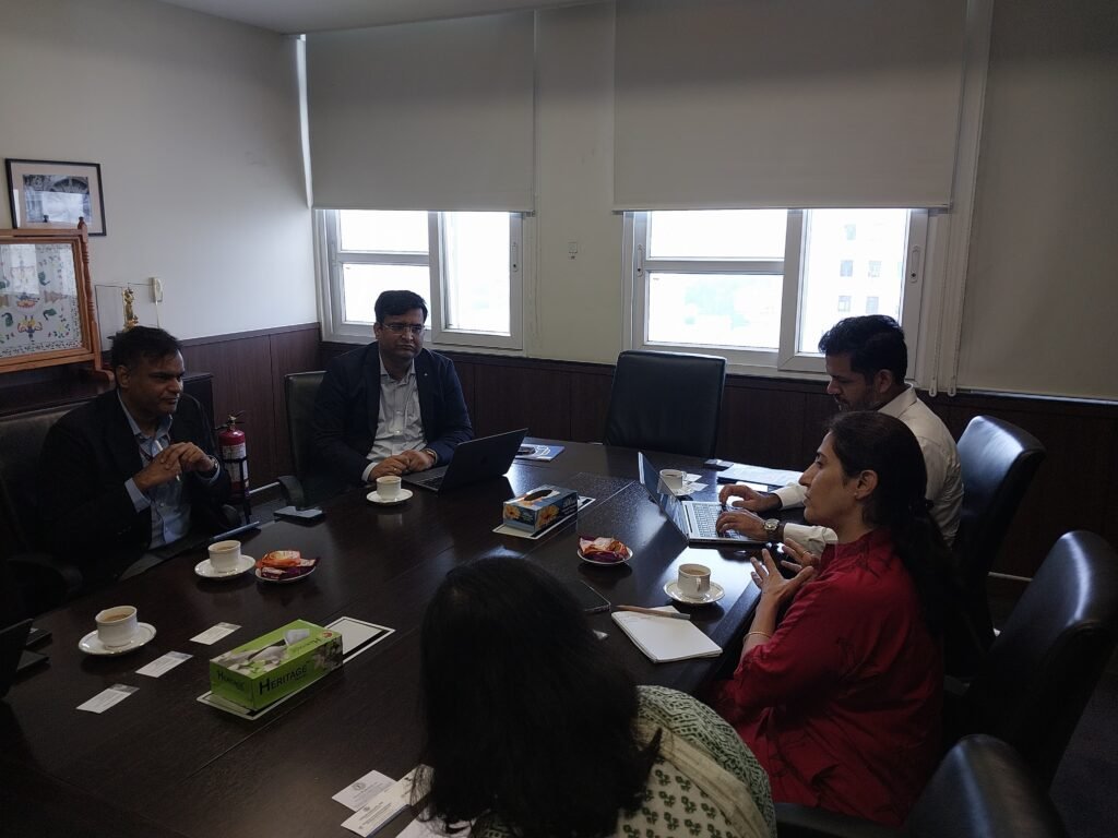 Industry Secretary held a meeting with representatives of various organizations to participate in the overall development of the state