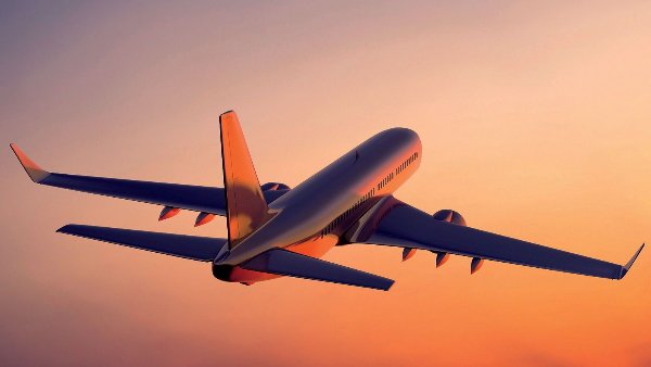 रूस में 50 यात्रियों से भरा विमान लापता, उड़ान के बाद टूटा संपर्क – सर्च ऑपरेशन शुरू