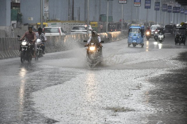 एमपी में अब तक 21 इंच बारिश, 53% अधिक; जबलपुर समेत 15 जिलों में भारी बारिश का अलर्ट