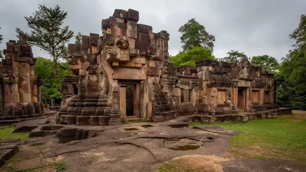 कंबोडिया बनाम थाईलैंड: शिव मंदिर से शुरू हुआ संघर्ष बना भीषण युद्ध