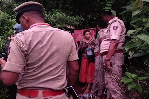 8 साल जंगल की गुफा में रहीं रूसी महिला मोही, बोलीं- इंसानों से डर, सांप हमारे दोस्त