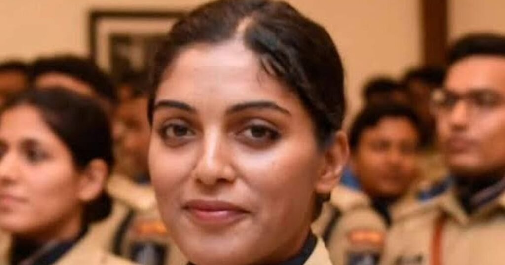 IPS अंजलि विश्वकर्मा