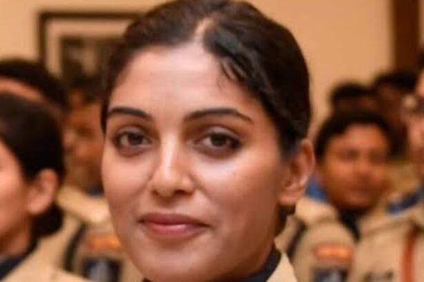 IPS अंजलि विश्वकर्मा