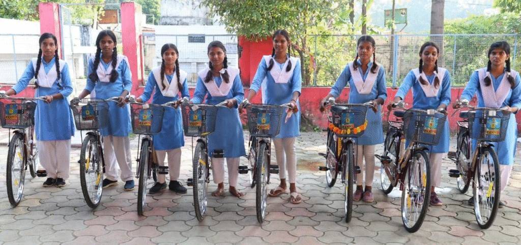 4.30 lakh bicycles will be distributed to school children in Madhya Pradesh this year