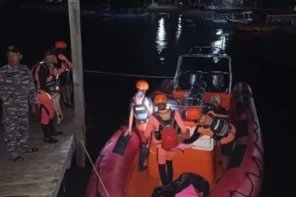 इंडोनेशिया के बाली में बड़ा हादसा: यात्रियों से भरी फेरी डूबी, कई लापता