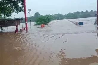 एमपी के 54 बड़े बांध फुल, कई ओवरफ्लो: भारी बारिश से नर्मदा के घाट डूबे, ग्वालियर समेत 12 जिलों में अलर्ट