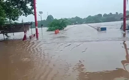 एमपी के 54 बड़े बांध फुल, कई ओवरफ्लो: भारी बारिश से नर्मदा के घाट डूबे, ग्वालियर समेत 12 जिलों में अलर्ट