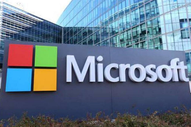 माइक्रोसॉफ्ट 9,000 कर्मचारियों की नौकरी करेगी खत्म:अब तक की दूसरी सबसे बड़ी छंटनी