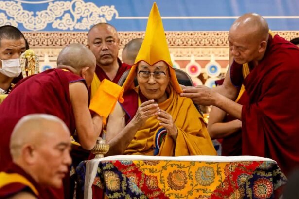 अगला दलाई लामा विवाद