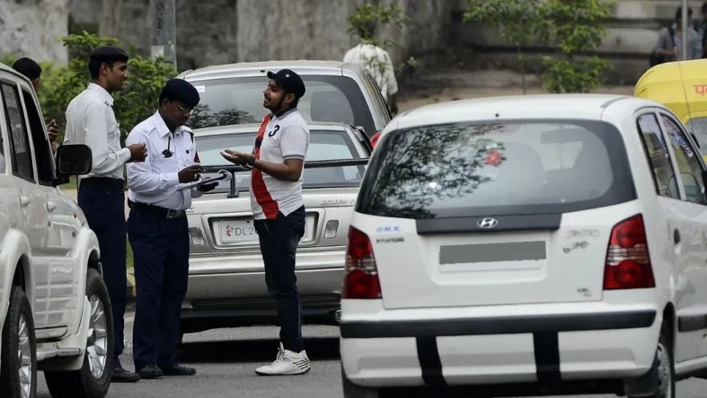 दिल्ली में गाड़ियों पर बैनदिल्ली में गाड़ियों पर बैन