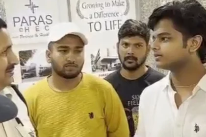 स्वास्थ्य मंत्री का बेटा अस्पताल निरीक्षण