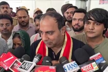 आगरा में ‘उदयपुर फाइल्स’ की गूंज: धमकियों के बावजूद निर्माता अमित जानी और कन्हैयालाल का परिवार डटा