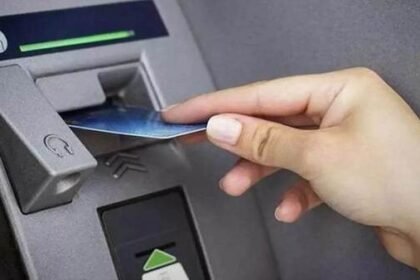 ग्वालियर में ATM कार्ड बदलकर महिला से 73 हजार की ठगी, मदद के बहाने दिया वारदात को अंजाम