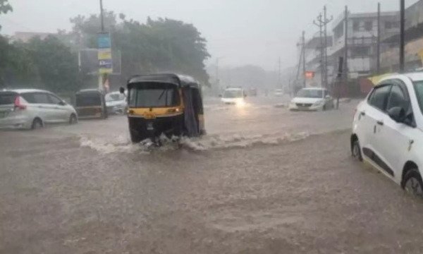 एमपी में मानसून जोर पर: ग्वालियर-श्योपुर समेत 16 जिलों में भारी बारिश का अलर्ट, गुना में सबसे ज्यादा 52 इंच