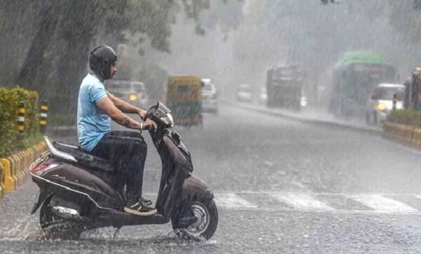 एमपी में भारी बारिश का अलर्ट: 14 जिलों में तेज बारिश, देवास-हरदा-खंडवा-बुरहानपुर में अति भारी वर्षा की चेतावनी