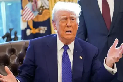 अमेरिकी राष्ट्रपति डोनाल्ड ट्रंप का बड़ा बयान: भारत अब रूस से तेल नहीं खरीदेगा, लगाया 25% टैरिफ का आरोप