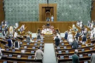 उपराष्ट्रपति चुनाव 2025: NDA ने सीपी राधाकृष्णन को बनाया उम्मीदवार, विपक्ष आज करेगा फैसला
