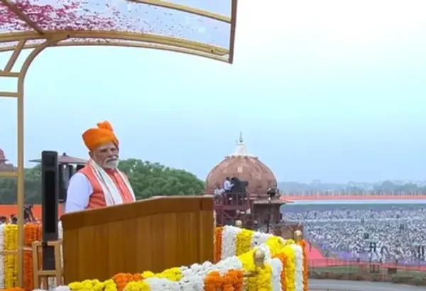 लाल किले से PM मोदी का बड़ा ऐलान: 2035 तक देश को मिलेगा 'मिशन सुदर्शन चक्र' सुरक्षा कवच