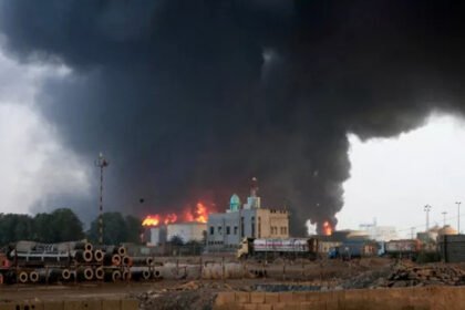 इजरायल ने यमन की राजधानी सना पर किया बड़ा हवाई हमला, कई जगहों पर गूंजे धमाके