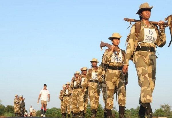 CISF ने शुरू की पहली महिला कमांडो यूनिट, हवाई अड्डों और संवेदनशील ठिकानों पर होगी तैनाती