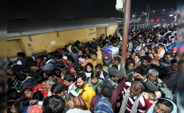 नई दिल्ली रेलवे स्टेशन भगदड़: क्यों हुई थी अफरातफरी, रिपोर्ट में सामने आई असली वजह