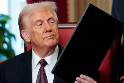 ट्रंप प्रशासन ने 5.5 करोड़ विदेशी वीजा की शुरू की समीक्षा, कभी भी हो सकते हैं कैंसिल