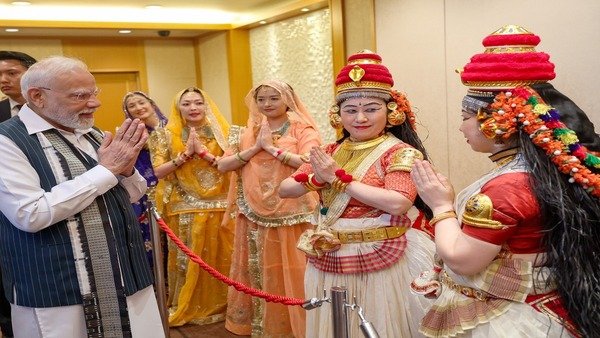 जापानी महिलाओं ने राजस्थानी अंदाज में किया पीएम मोदी का स्वागत, गाए लोकगीत
