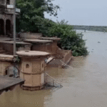 आगरा में यमुना खतरे पर: ताजमहल तक पहुंचा पानी, श्मशान घाट और मंदिर डूबे