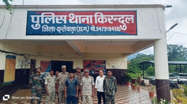 Dantewada: Accused arrested for tying a girl to a tree half naked in the forest