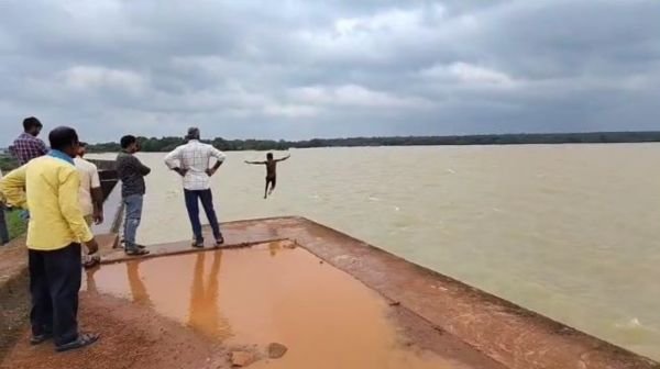 Balod: Tandula Dam is in full swing, crowd of tourists gathered