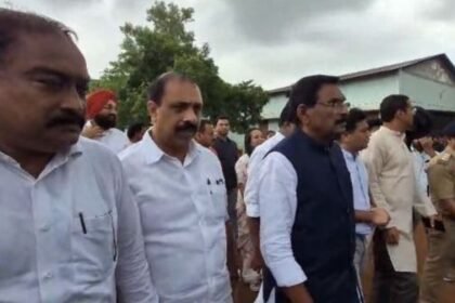 Four MPs from Kerala met the nun in Durg Central Jail, questions raised by the police