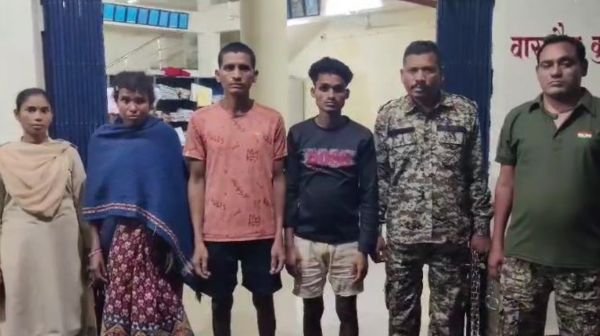 Bijapur: 3 Maoists arrested from the forests of Peddakorma and Bodla Pusnar