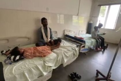 Balrampur: 4 members of the same family fall sick after eating lizard