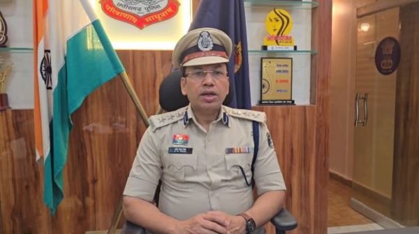 Jashpur police's big action: Illegal English liquor worth 51 lakhs seized