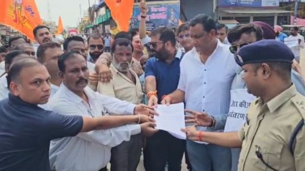 City closed in protest against religious conversion and illegal infiltration in Bhanupratappur