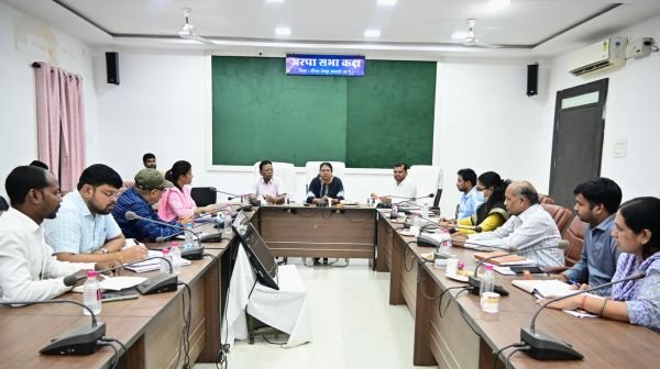 Impact of Swadesh News' news: Stray cattle will be removed from the roads in Marwahi